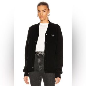 COMME DES GARÇONS PLAY CARDIGAN